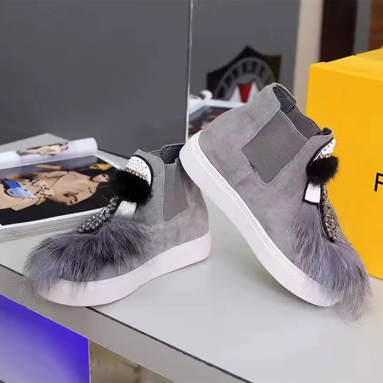 2017 Fendi women Casual shoes in Nubuck Leather