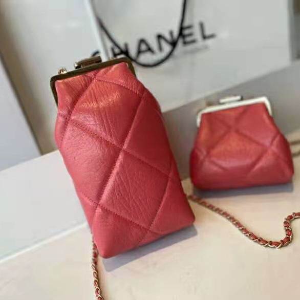 2021 Chanel glasses case