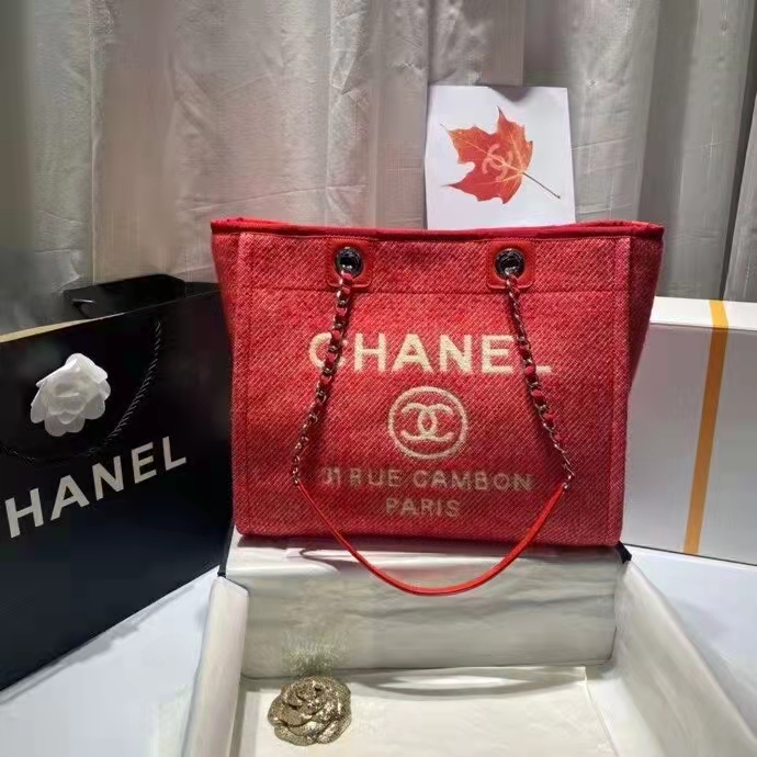 2021 Chanel medium Shopping Bag