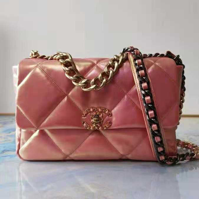 2021 chanel 19 flap bag