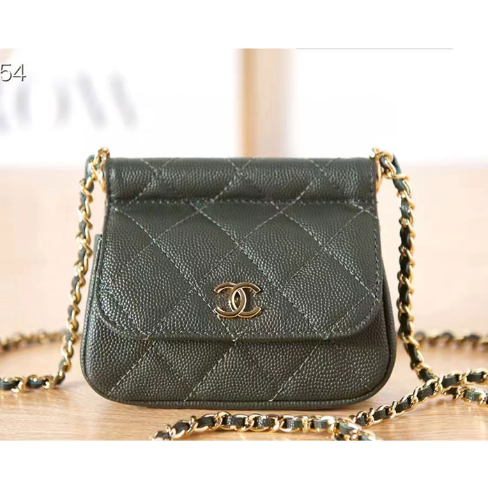 2022 Chanel CLUTCH WITH CHAIN