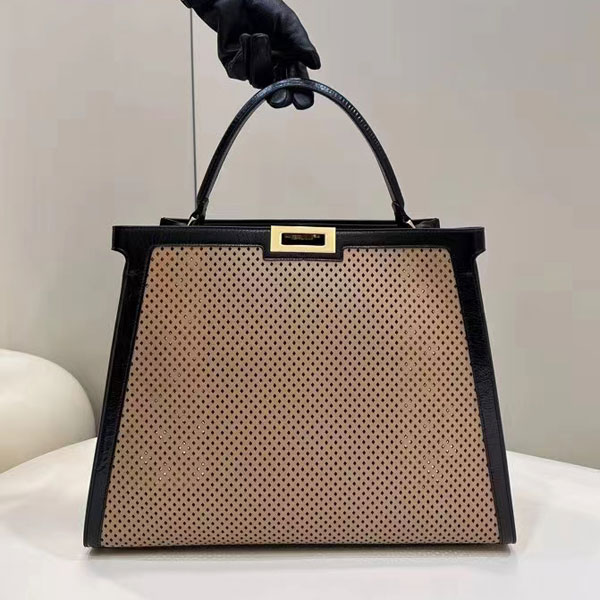 2022 Fendi Peekaboo