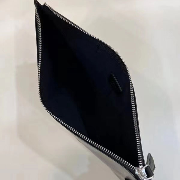 2022 Fendi Pouch