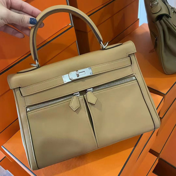 2023 Hermes Kelly